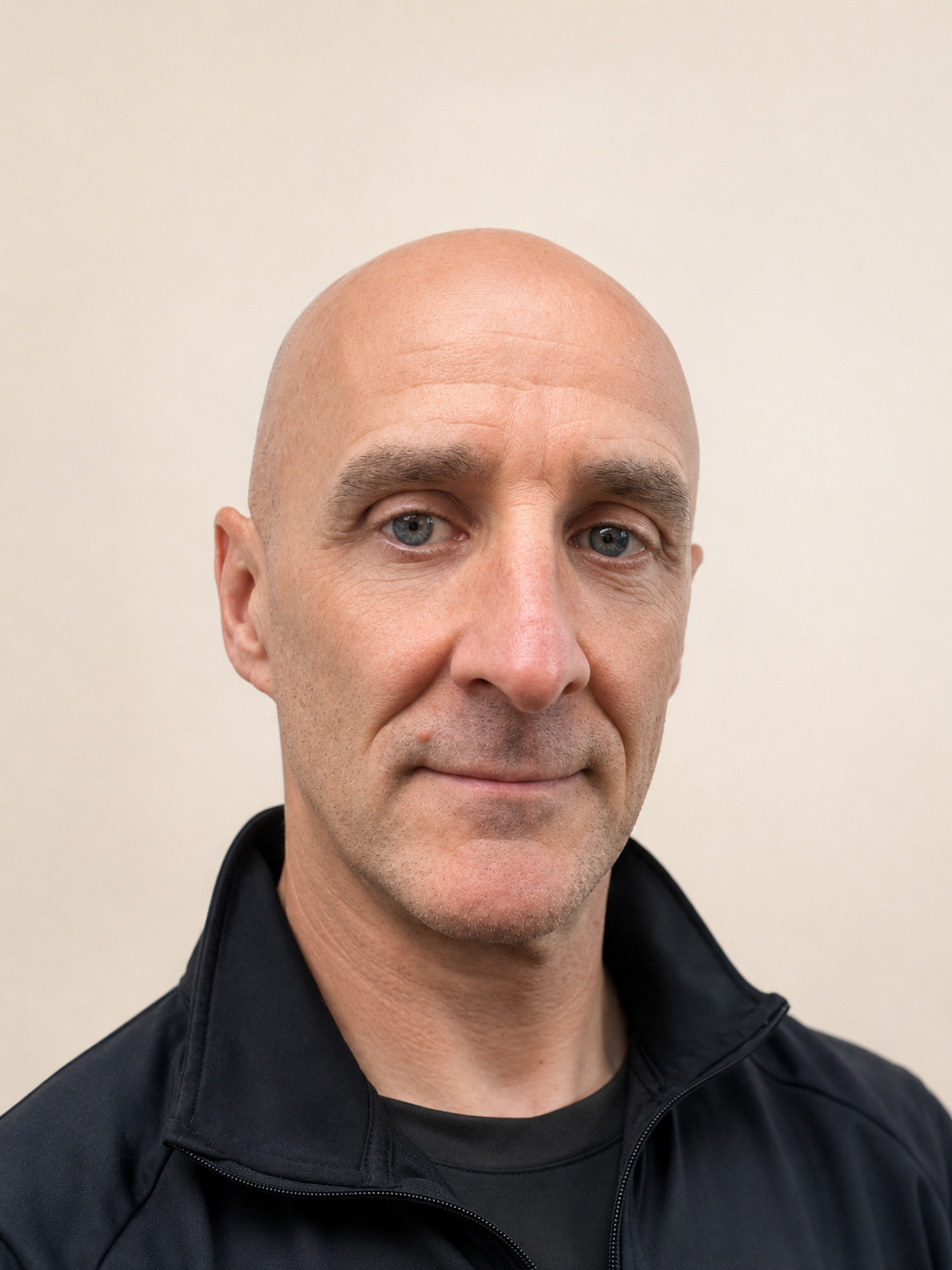 Simon Jones, Co-Founder and Director of Physiotherapy at Hanbury Health